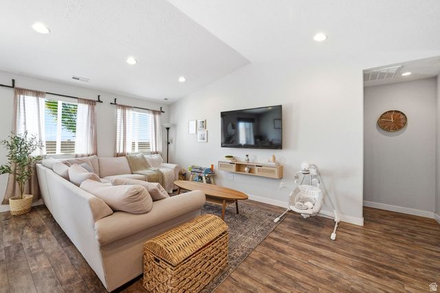 1175 W SILVER HOLLOW RD, Syracuse, UT 84075