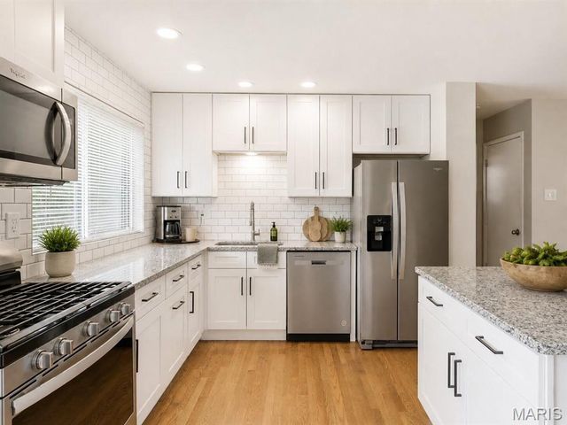 913 Sherwick Terrace, Manchester, MO 63021