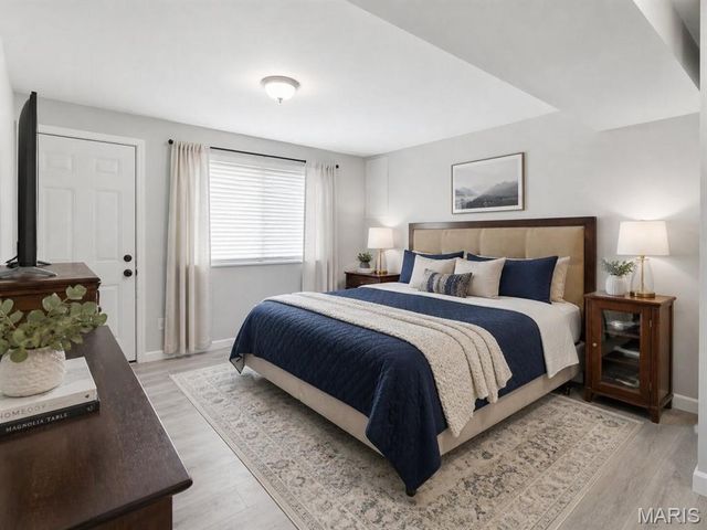 913 Sherwick Terrace, Manchester, MO 63021