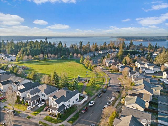 1682 Brown Avenue, Dupont, WA 98327