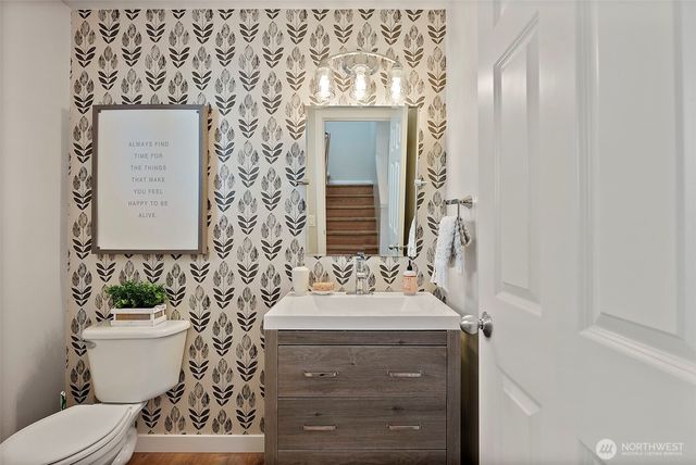 1682 Brown Avenue, Dupont, WA 98327