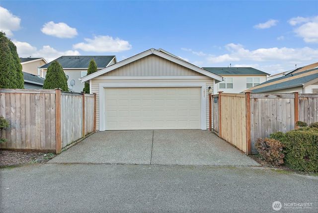 1682 Brown Avenue, Dupont, WA 98327