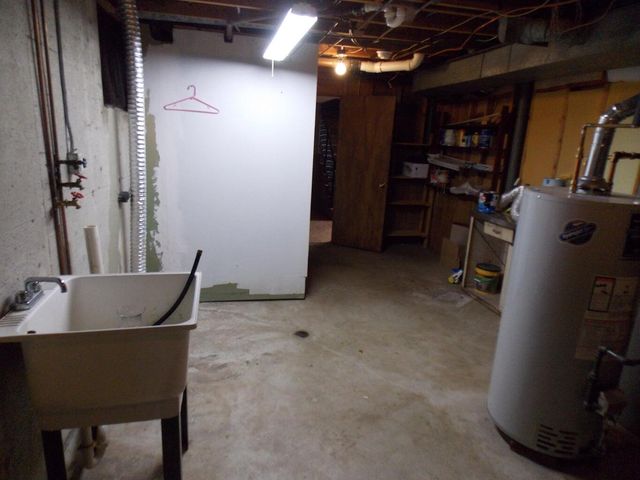 1439 Brushy Mountain DR, Salem, VA 24153