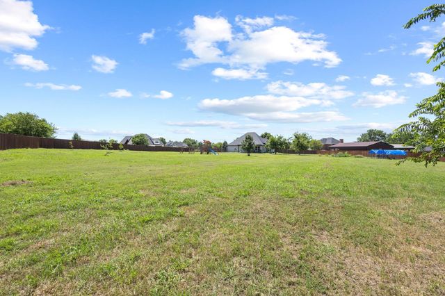 2201 Norwood Street, Sherman, TX 75092