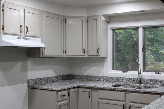 303 W Alexander Street, Buchanan City, MI 49107