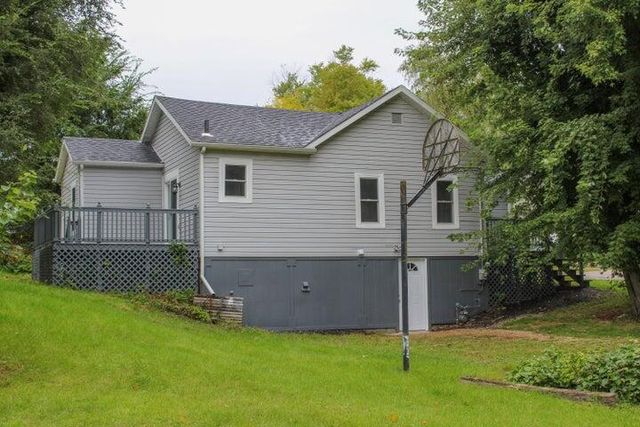 303 W Alexander Street, Buchanan City, MI 49107