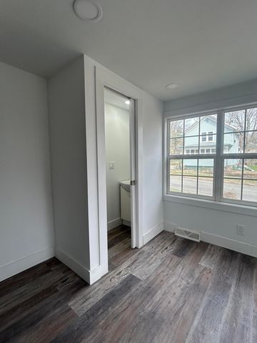 303 W Alexander Street, Buchanan City, MI 49107