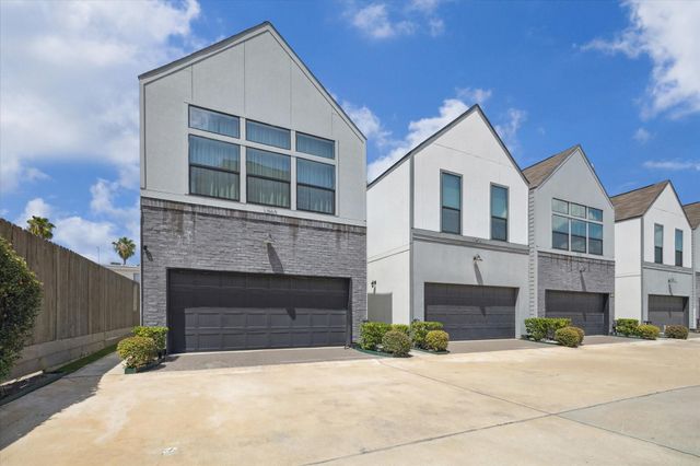 1703 Benbow Oak Place, Houston, TX 77080