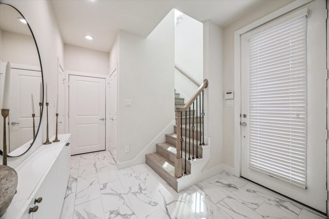 1703 Benbow Oak Place, Houston, TX 77080