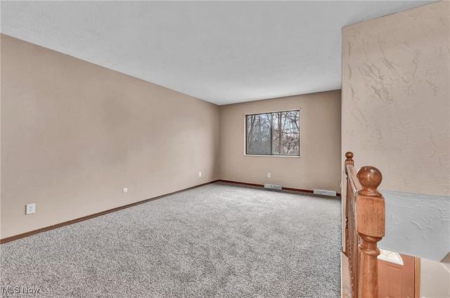 4298 S Main Street, Akron, OH 44319