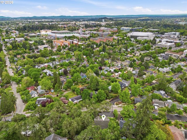 1829 FAIRMOUNT Blvd, Eugene, OR 97403