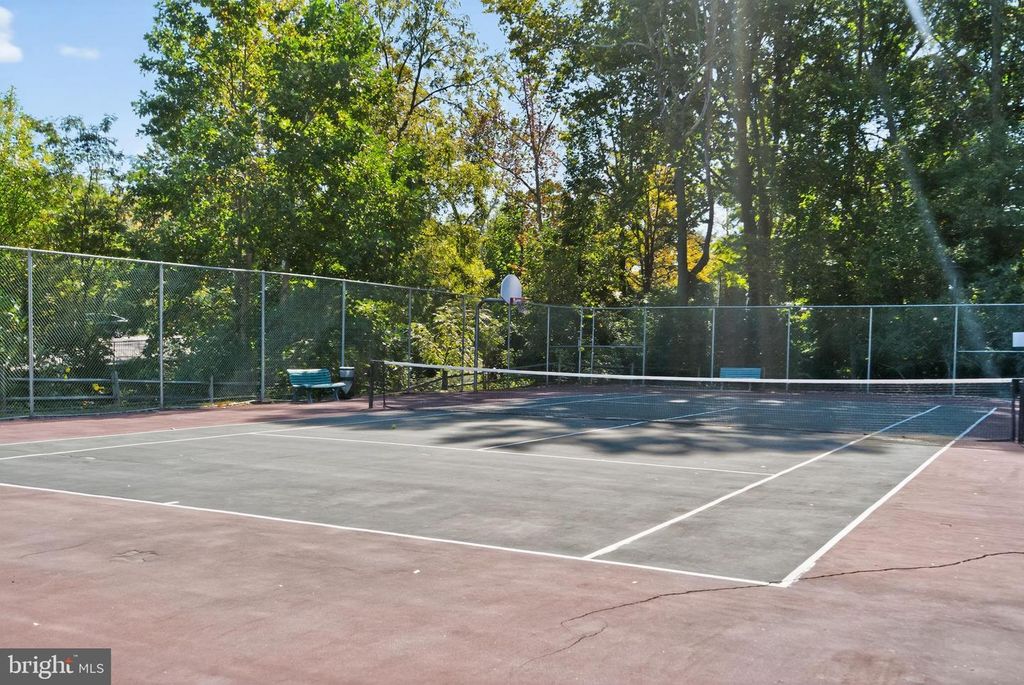 10101 GROSVENOR PL #1603, Rockville, MD 20852