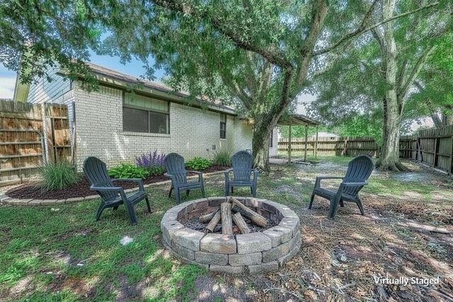 2702 Dove Tree Drive, Alvin, TX 77511