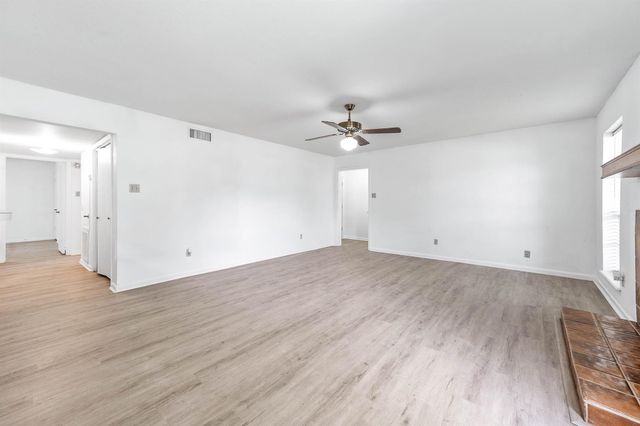 2702 Dove Tree Drive, Alvin, TX 77511