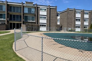 10109 Cherry Parkway M10, Skokie, IL 60076