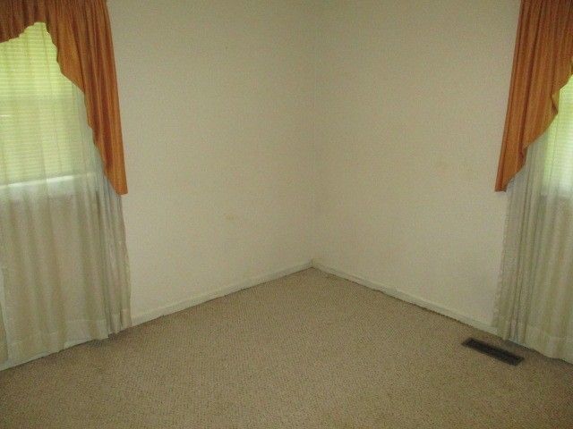 218 Glenn Ave, Gallatin, TN 37066
