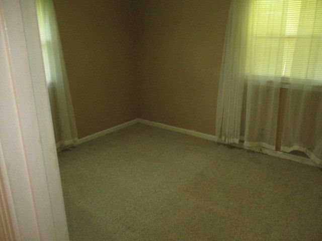 218 Glenn Ave, Gallatin, TN 37066