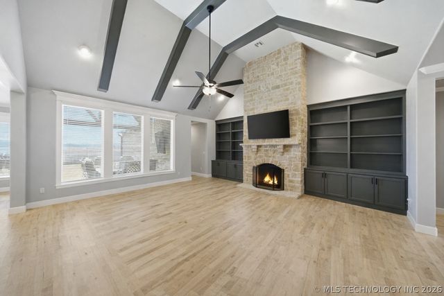 5812 E 128th Street S, Tulsa, OK 74008