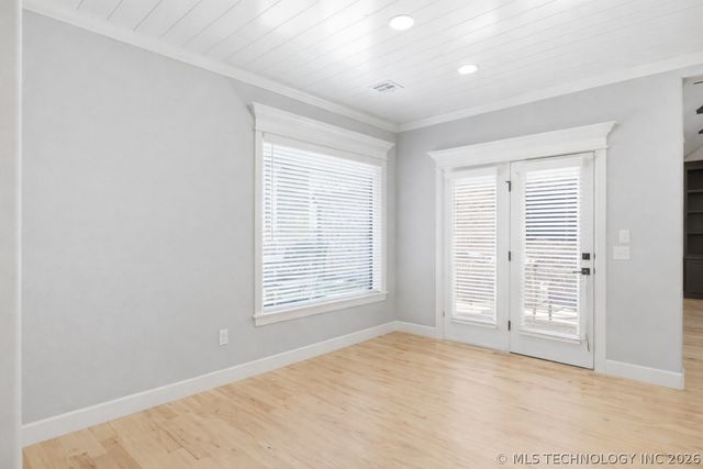 5812 E 128th Street S, Tulsa, OK 74008