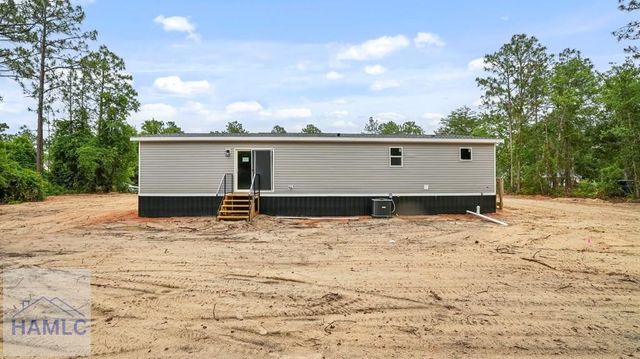 322 Heather Road, Jesup, GA 31545