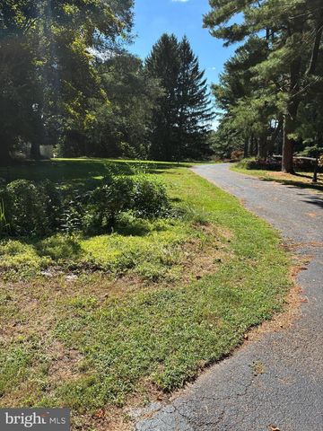 728 NORTHBROOK RD, Kennett Square, PA 19348