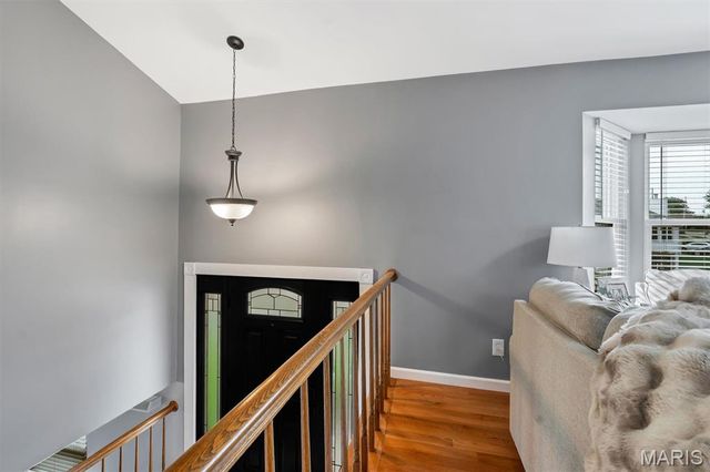 210 Kunze Drive, St Charles, MO 63303
