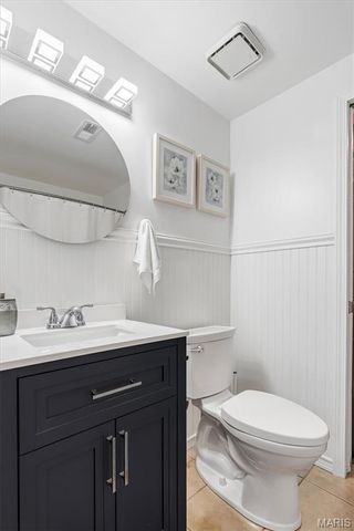 210 Kunze Drive, St Charles, MO 63303