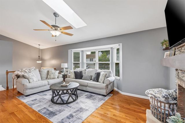 210 Kunze Drive, St Charles, MO 63303
