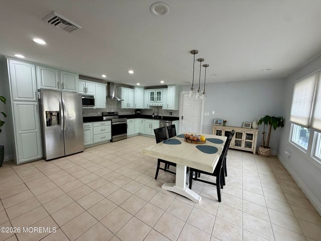 41 Brookwillow Avenue, West Long Branch, NJ 07764