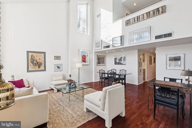 36 SAINT JAMES CT, Philadelphia, PA 19106