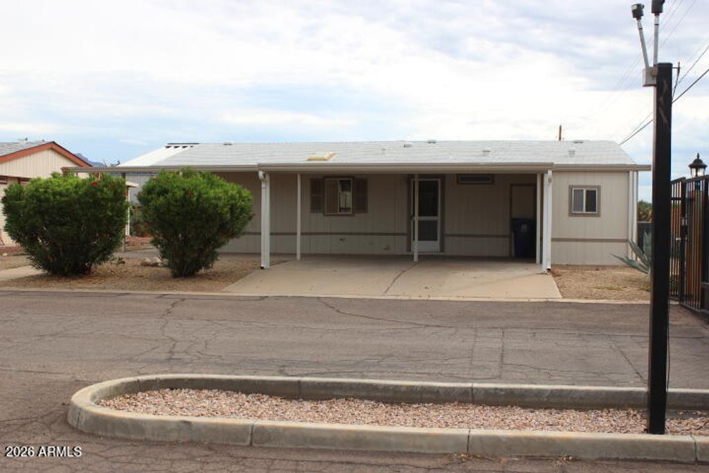 2208 W Baseline Avenue 195, Apache Junction, AZ 85120 — exterior