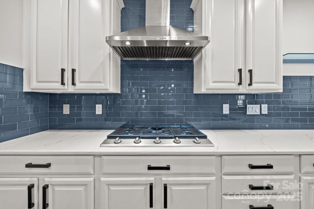 213 Beech Bluff Drive, Mount Holly, NC 28120