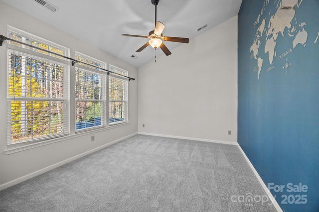 213 Beech Bluff Drive, Mount Holly, NC 28120