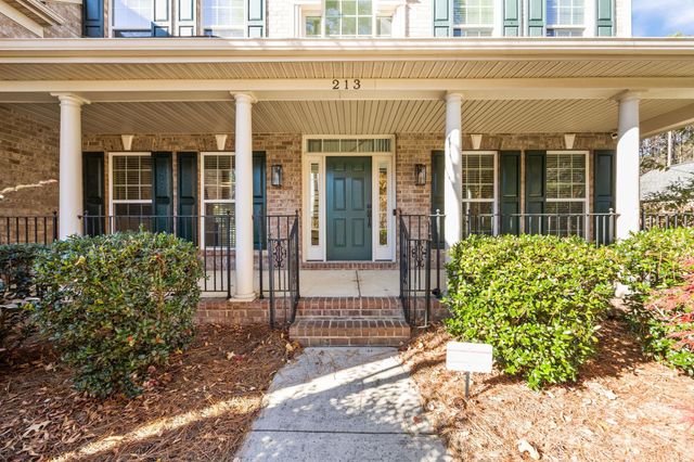 213 Beech Bluff Drive, Mount Holly, NC 28120