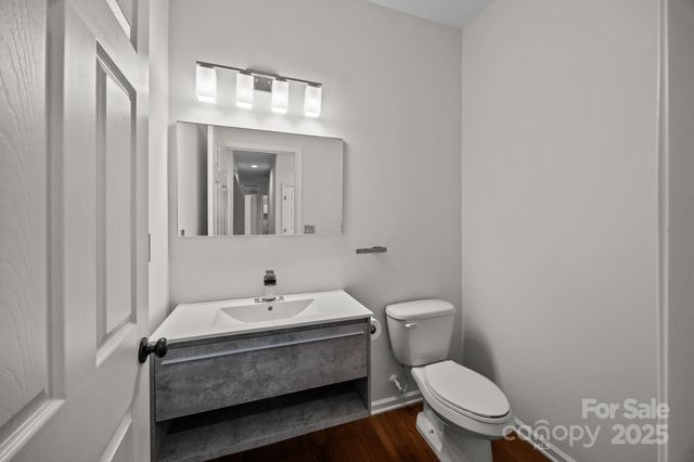 213 Beech Bluff Drive, Mount Holly, NC 28120