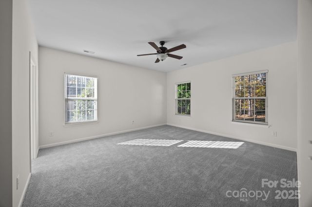 213 Beech Bluff Drive, Mount Holly, NC 28120