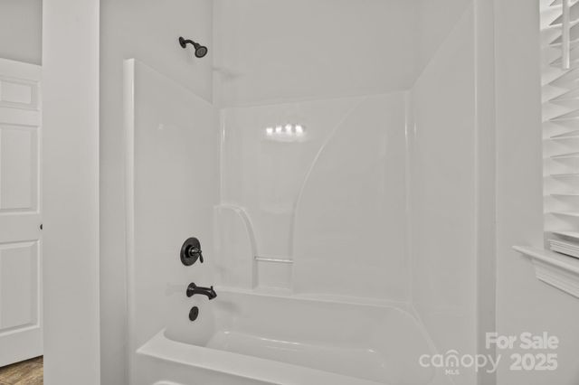 213 Beech Bluff Drive, Mount Holly, NC 28120