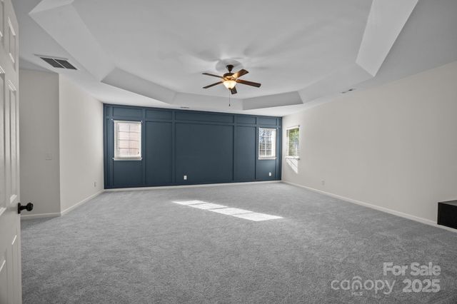 213 Beech Bluff Drive, Mount Holly, NC 28120