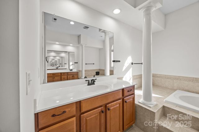 213 Beech Bluff Drive, Mount Holly, NC 28120