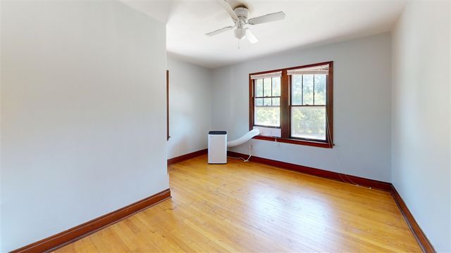 785 N Maple Road, Ann Arbor, MI 48103