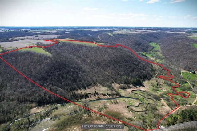 54631 Scenic View Road, Mount Sterling, WI 54645