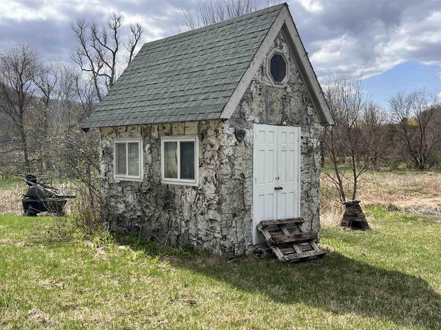 54631 Scenic View Road, Mount Sterling, WI 54645