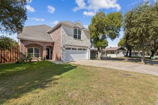 13105 Holbrook Drive, Farmers Branch, TX 75234