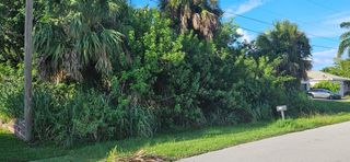 1225 SW Ackard Avenue, Port St Lucie, FL 34953