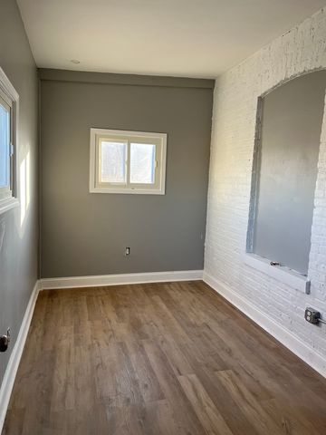 1451 N Massasoit Avenue 2, Chicago, IL 60651