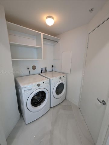 17111 E Biscayne Boulevard 1011, North Miami Beach, FL 33160