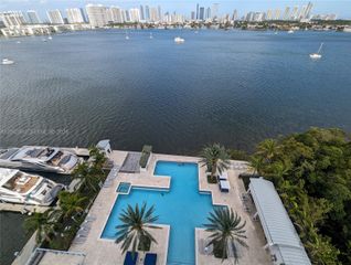 17111 E Biscayne Boulevard 1011, North Miami Beach, FL 33160
