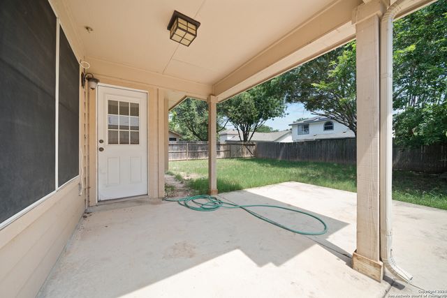 8926 VALHALLA, Selma, TX 78154