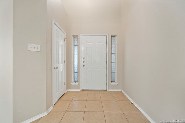 8926 VALHALLA, Selma, TX 78154