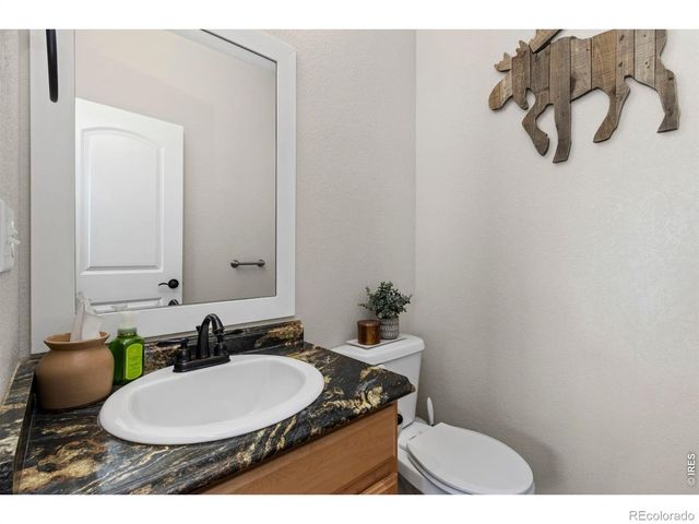 912 Barn Yard Drive, Windsor, CO 80550